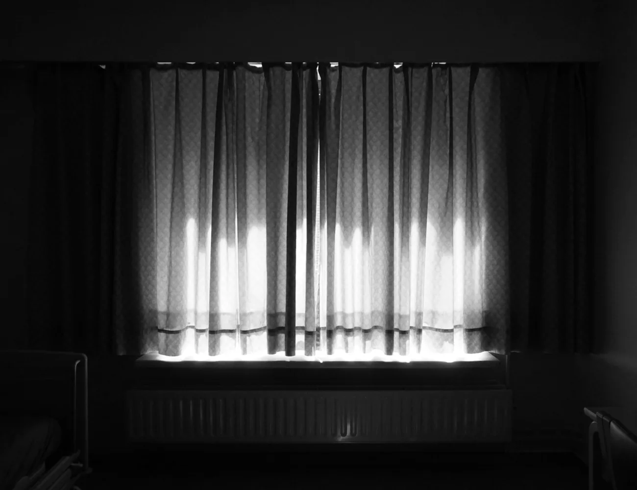 Ausblick; innenliegend; Vorhang; Textil, weich. Vorhang (innen)